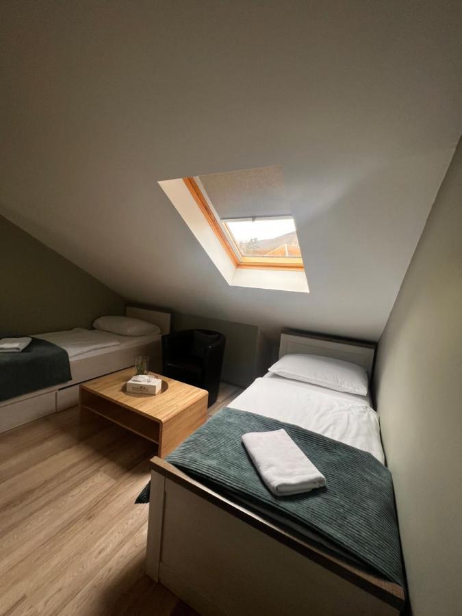 Penzion Horal Osek  Exteriör bild